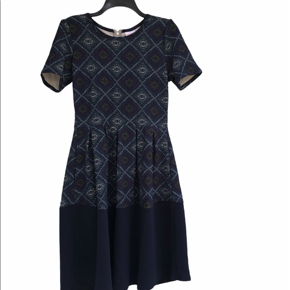 LULAROE size medium navy blue diamond print Amelia dress - Picture 5 of 10